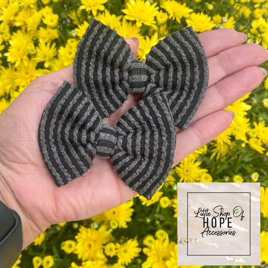 Black Wavy Rib Bows + Headwraps